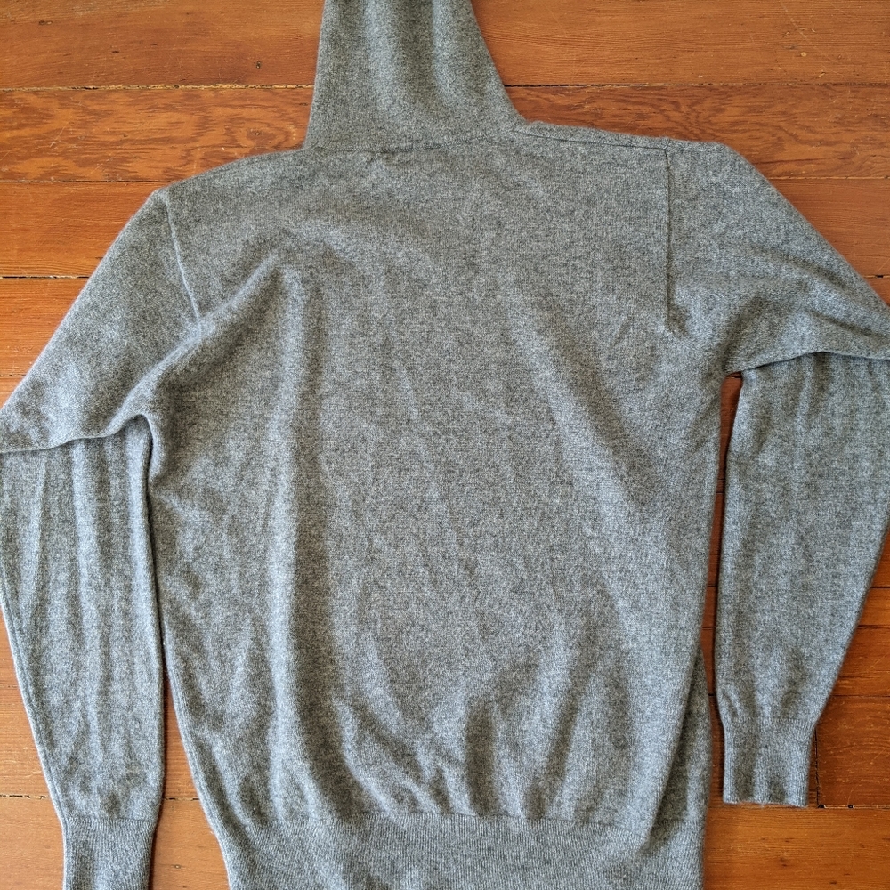 Vintage I.Magnin Cashmere Gray Turtleneck Sweater